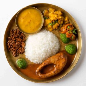 Fish Thali (Rice + Dal + Vaja + Sabji + Fish kalia (1 pc) + Chutney)